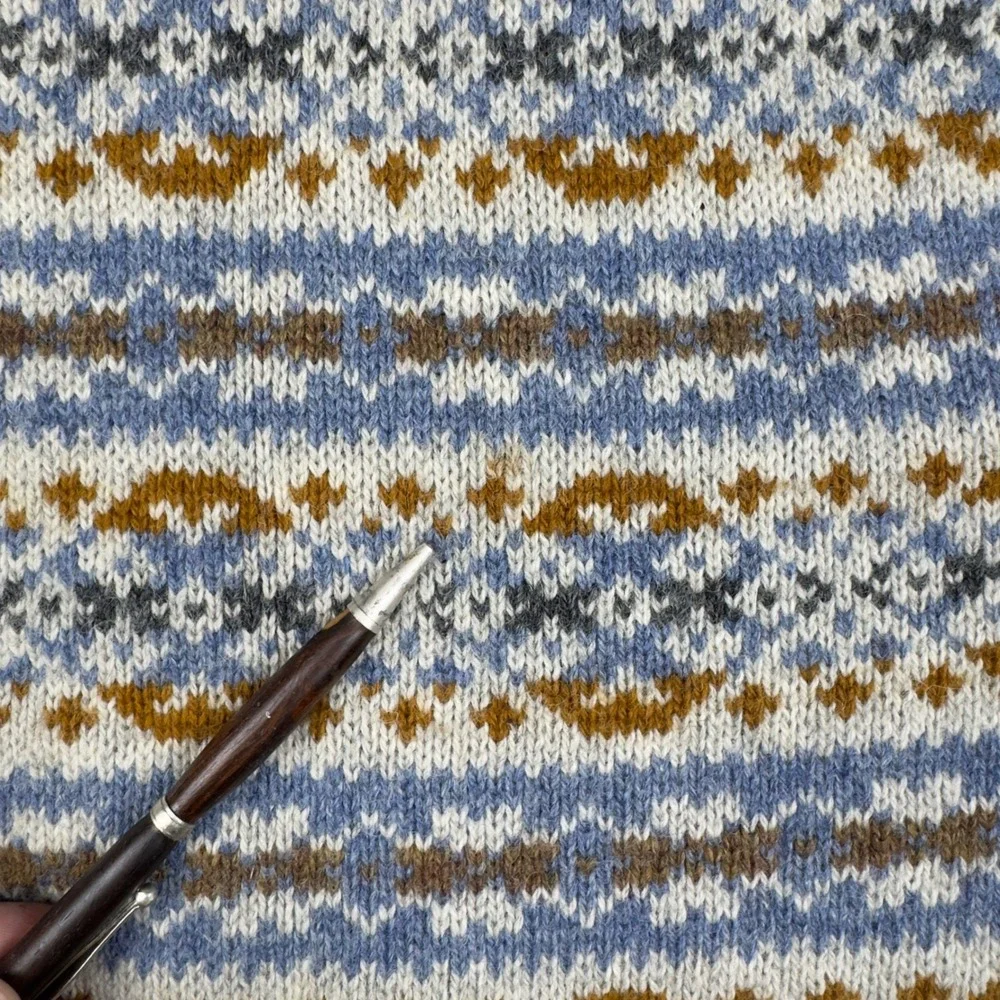 Vtg 70s McGregor Fair Isle Wool Blend Sweater Men's Large Blue Made USA Guam